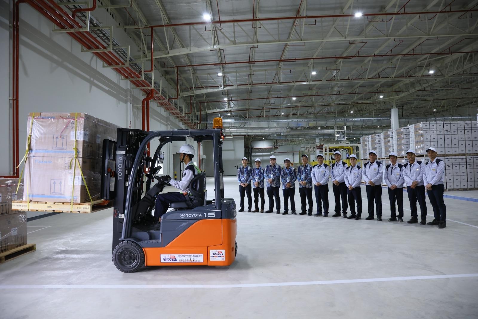 DAIKIN Mulai Pengiriman Perdana AC Nusantara Prestige Ke Seluruh Indonesia